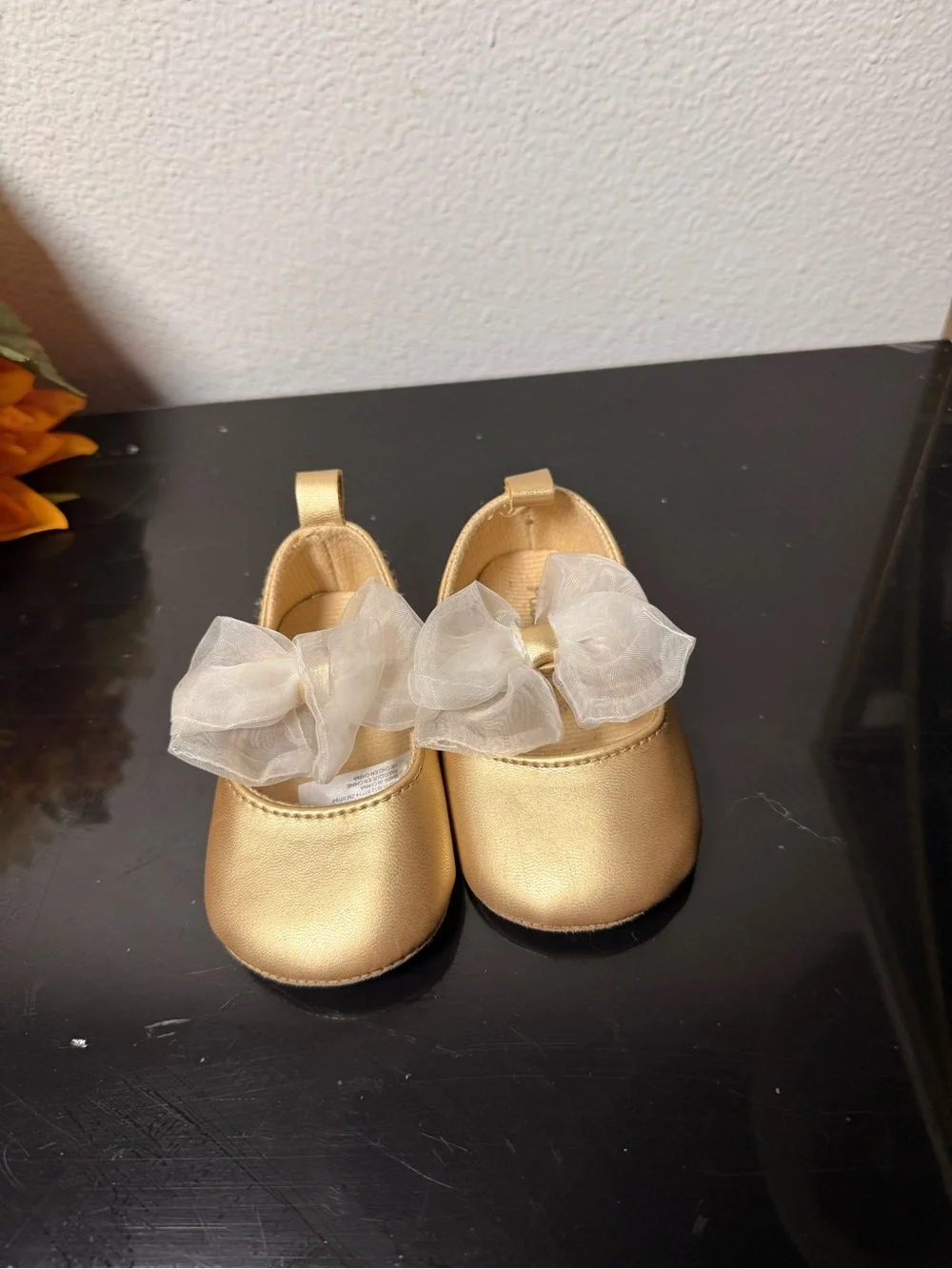 Rising Star Metallic Gold Baby Mary Jane Shoes with Sheer White Bows
